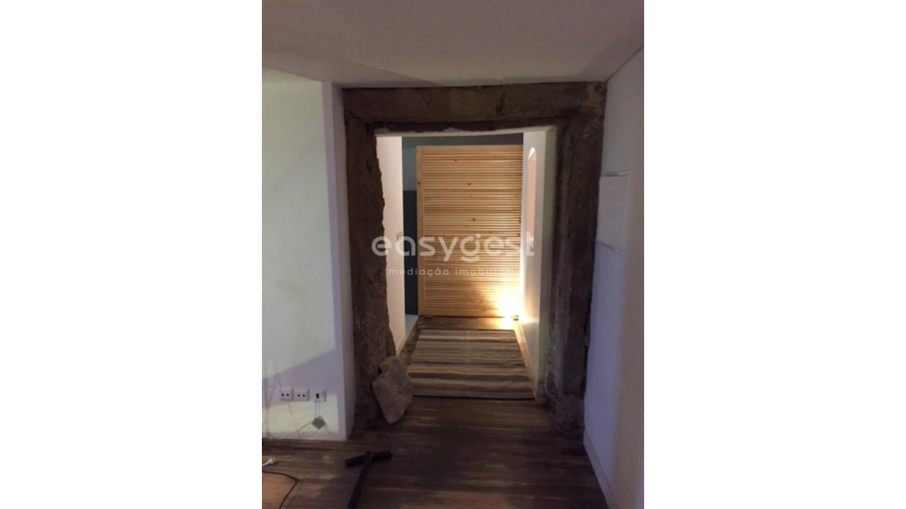 Apartamento T3 para Venda em Sé Nova, Santa Cruz, Almedina e São Bartolomeu Foto 12