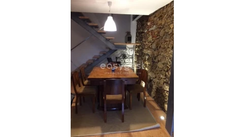 Apartamento T3 para Venda em Sé Nova, Santa Cruz, Almedina e São Bartolomeu