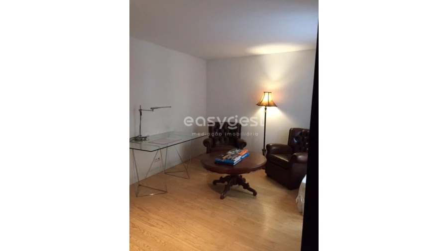 Apartamento T3 para Venda em Sé Nova, Santa Cruz, Almedina e São Bartolomeu Foto 11