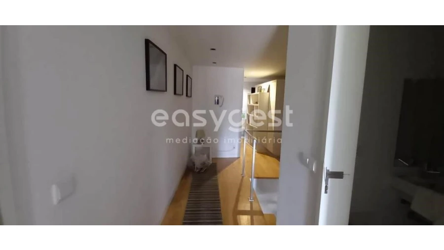 Apartamento T3 para Venda em Sé Nova, Santa Cruz, Almedina e São Bartolomeu Foto 19