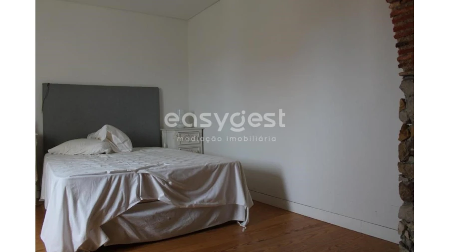 Apartamento T3 para Venda em Sé Nova, Santa Cruz, Almedina e São Bartolomeu Foto 32