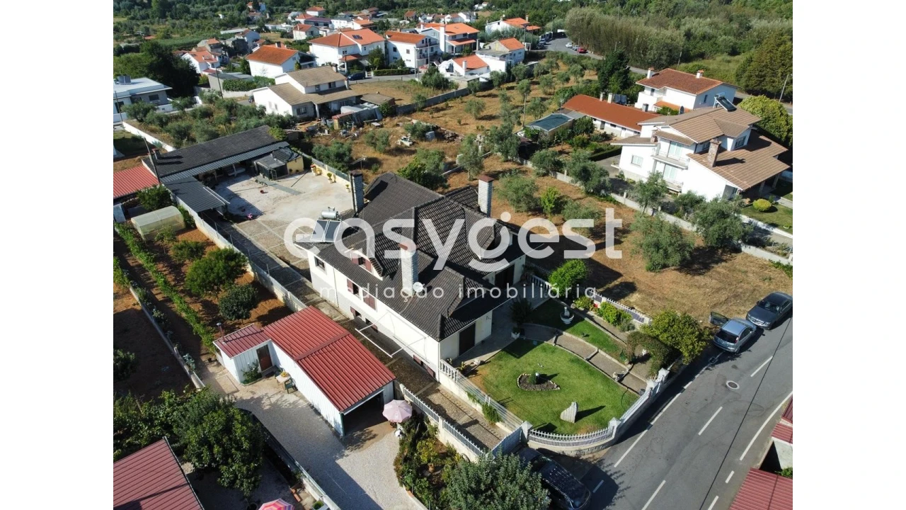 Moradia T7 para Venda em Arganil Foto 38