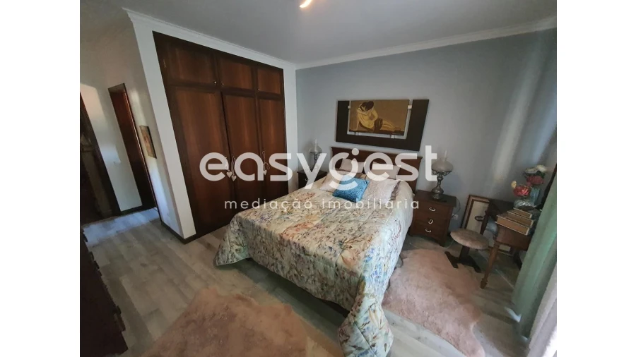 Moradia T7 para Venda em Arganil Foto 11