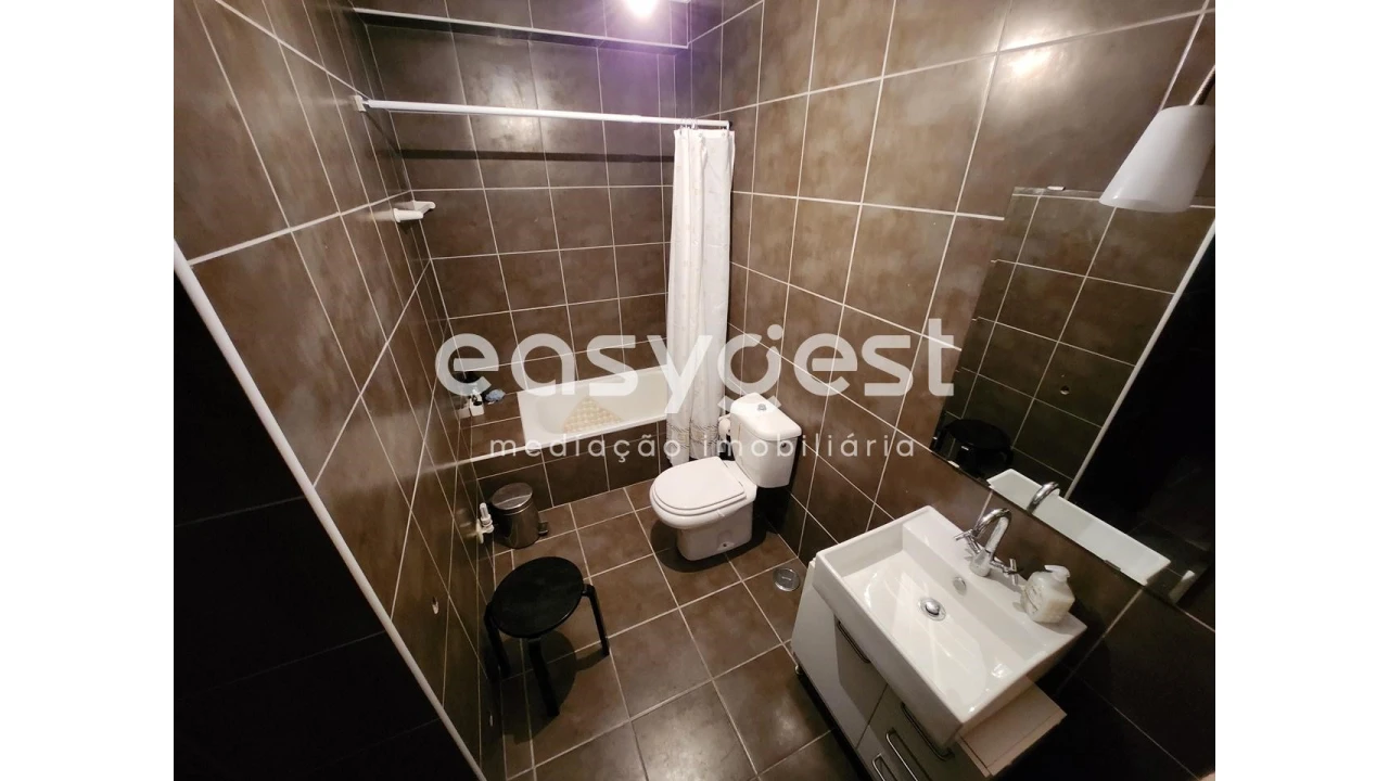 Moradia T4 para Venda em Espariz e Sinde Foto 28