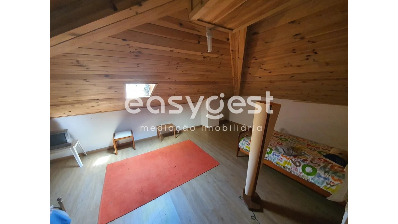 Moradia T4 para Venda em Espariz e Sinde Foto 35