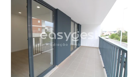 Moradia T4 para Venda em Buarcos
