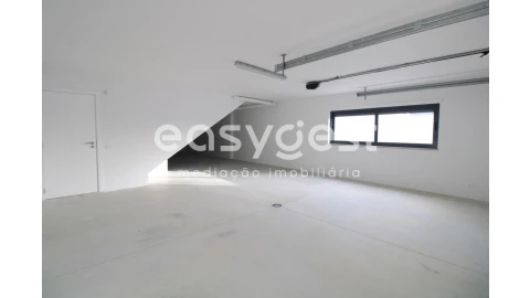 Moradia T4 para Venda em Buarcos