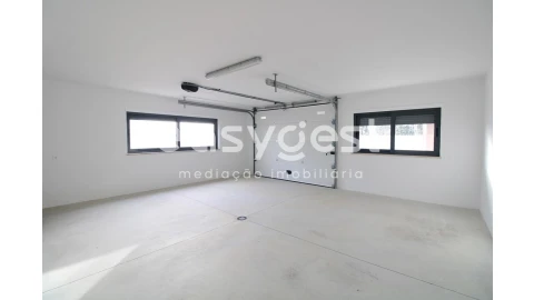 Moradia T4 para Venda em Buarcos