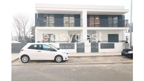Moradia T4 para Venda em Buarcos