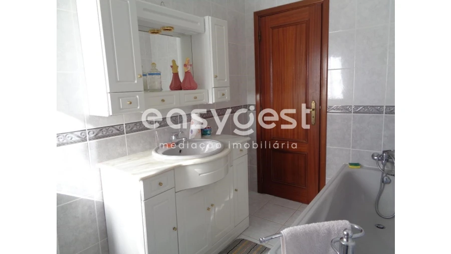 Moradia T5 para Venda em Santos Evos Foto 12