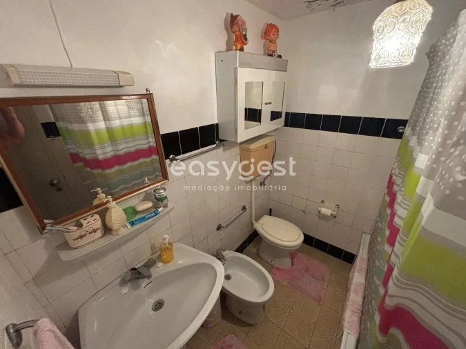 Moradia T3 para Venda em Lourosa Foto 9