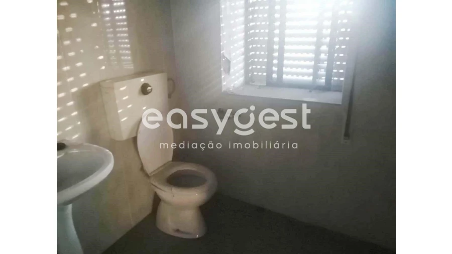 Moradia T4 para Venda em Taveiro, Ameal e Arzila Foto 12