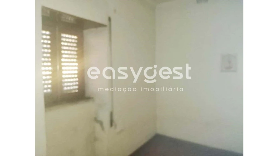 Moradia T4 para Venda em Taveiro, Ameal e Arzila Foto 13