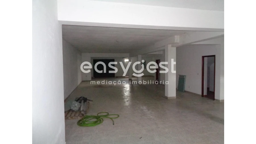 Moradia T6 para Venda em São João de Lourosa Foto 13