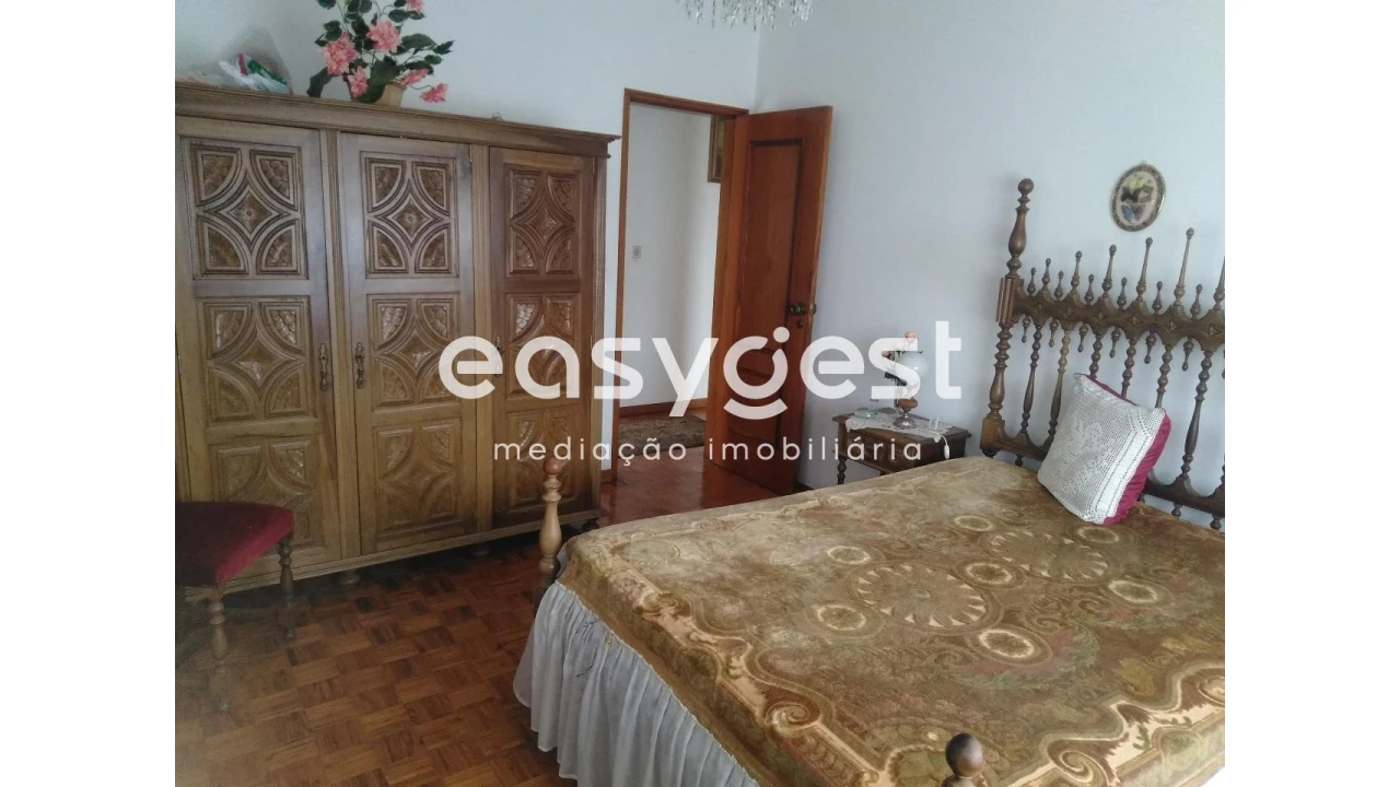 Moradia T3 para Venda em Ervedal e Vila Franca da Beira Foto 13