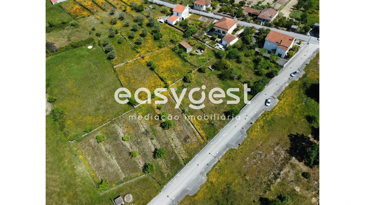 Moradia T3 para Venda em Ervedal e Vila Franca da Beira Foto 20