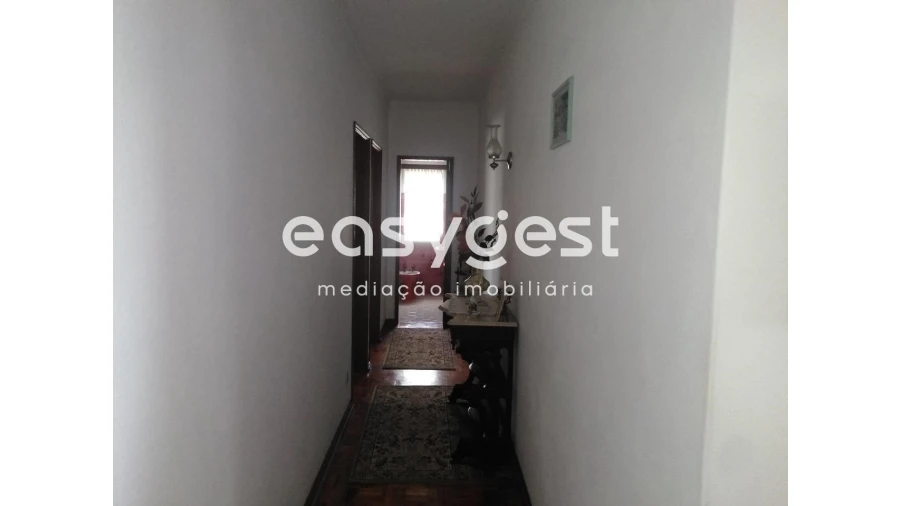 Moradia T3 para Venda em Ervedal e Vila Franca da Beira Foto 6