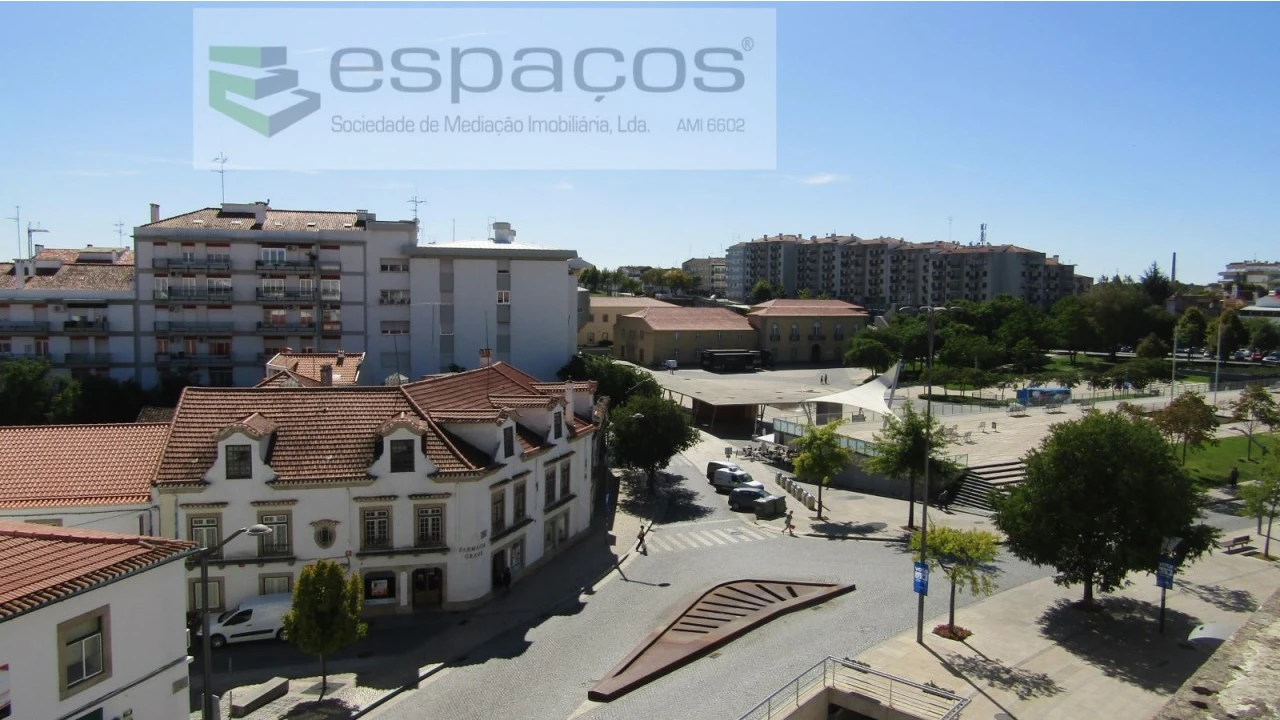 Prédio para Venda em Castelo Branco Foto 2