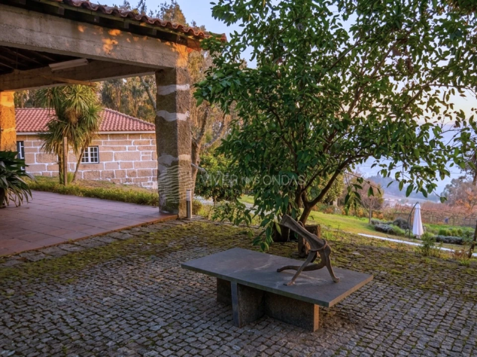 Moradia T3 para Venda em Valpedre Foto 41