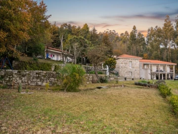 Moradia T3 para Venda em Valpedre