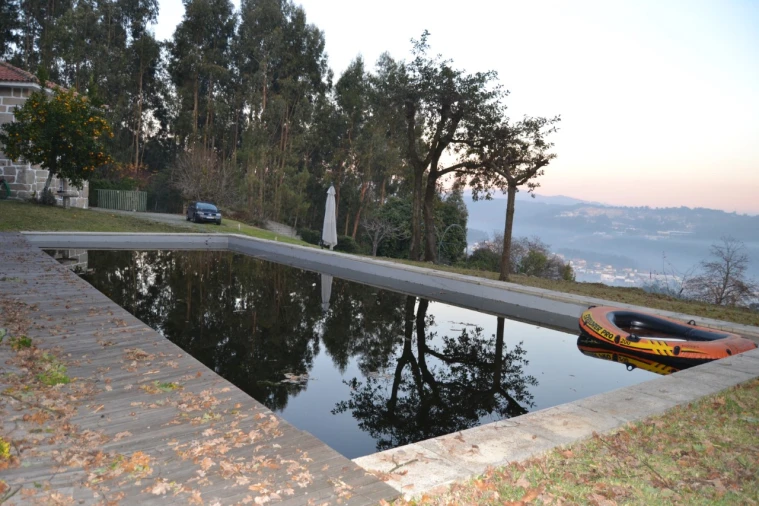 Moradia T3 para Venda em Valpedre Foto 2