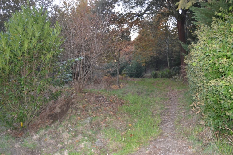 Moradia T3 para Venda em Valpedre Foto 44