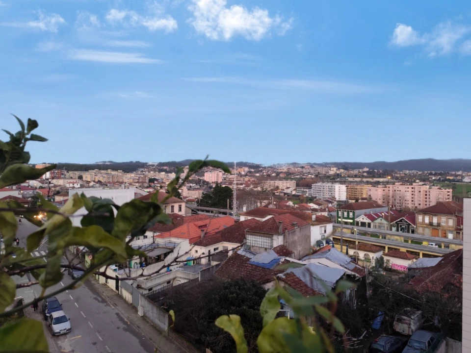 Apartamento T4 para Venda em Rio Tinto Foto 5
