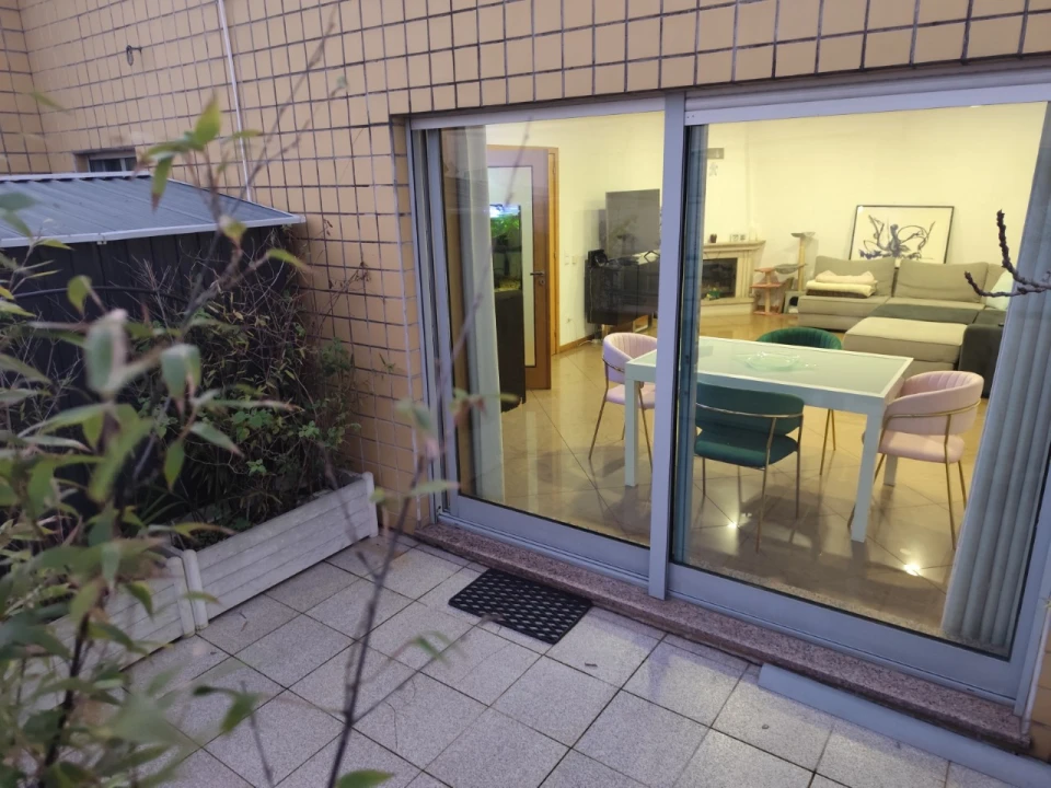 Apartamento T4 para Venda em Rio Tinto Foto 10