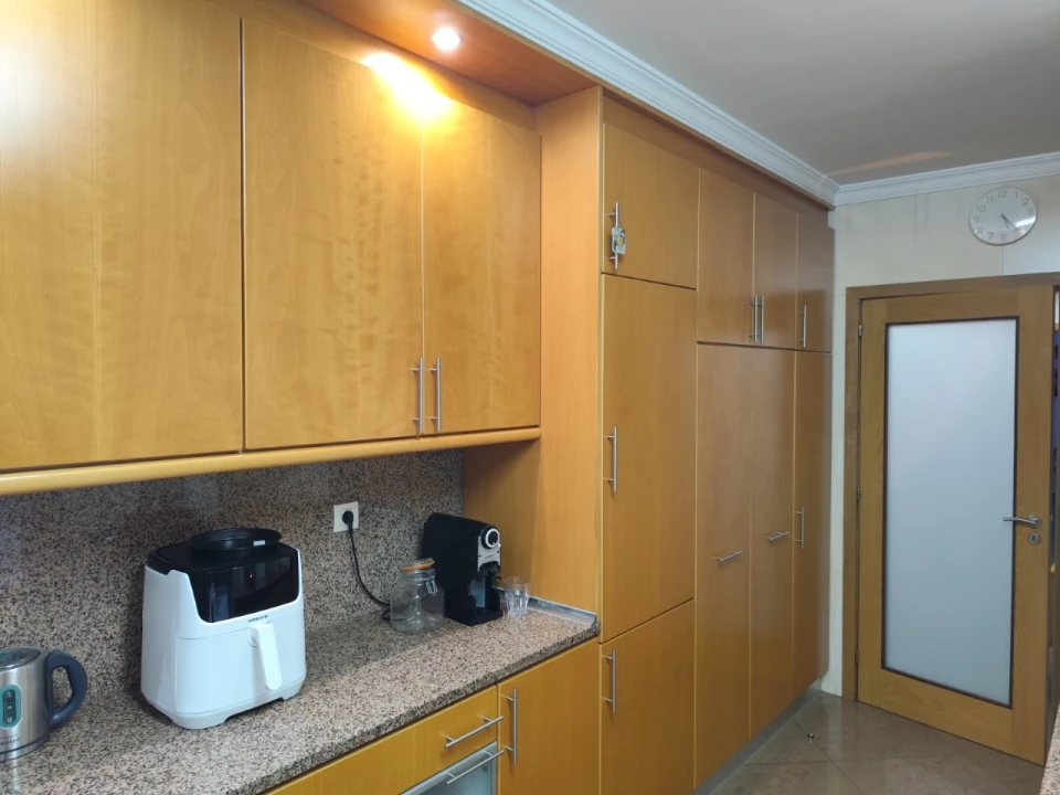 Apartamento T4 para Venda em Rio Tinto Foto 17