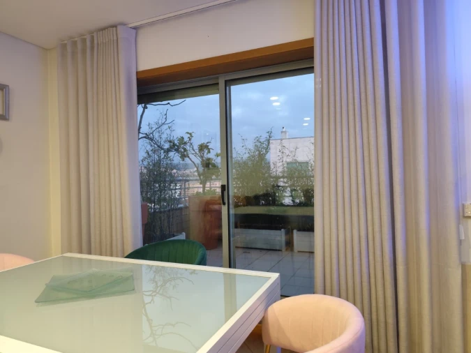 Apartamento T4 para Venda em Rio Tinto Foto 9