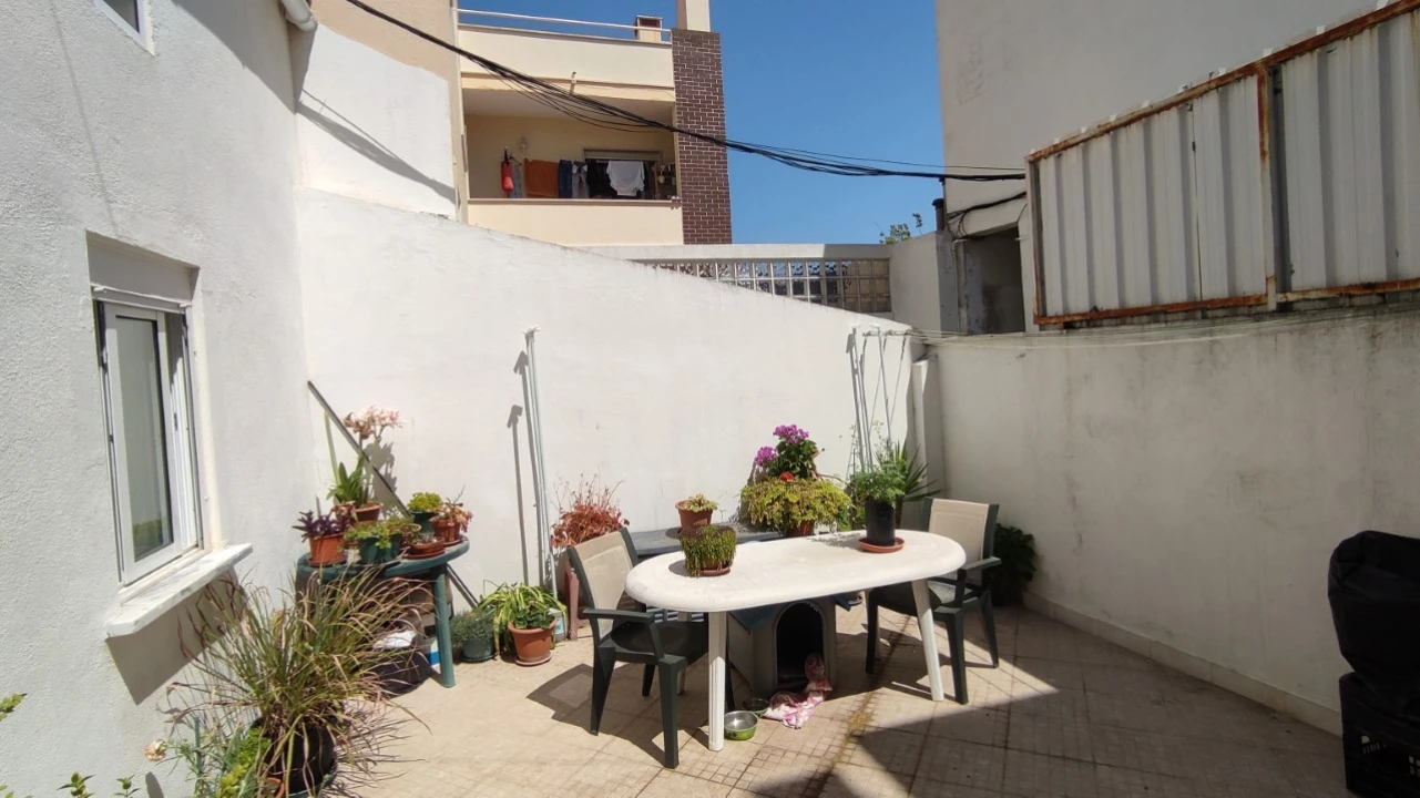 Moradia T7 para Venda em Costa da Caparica Foto 27