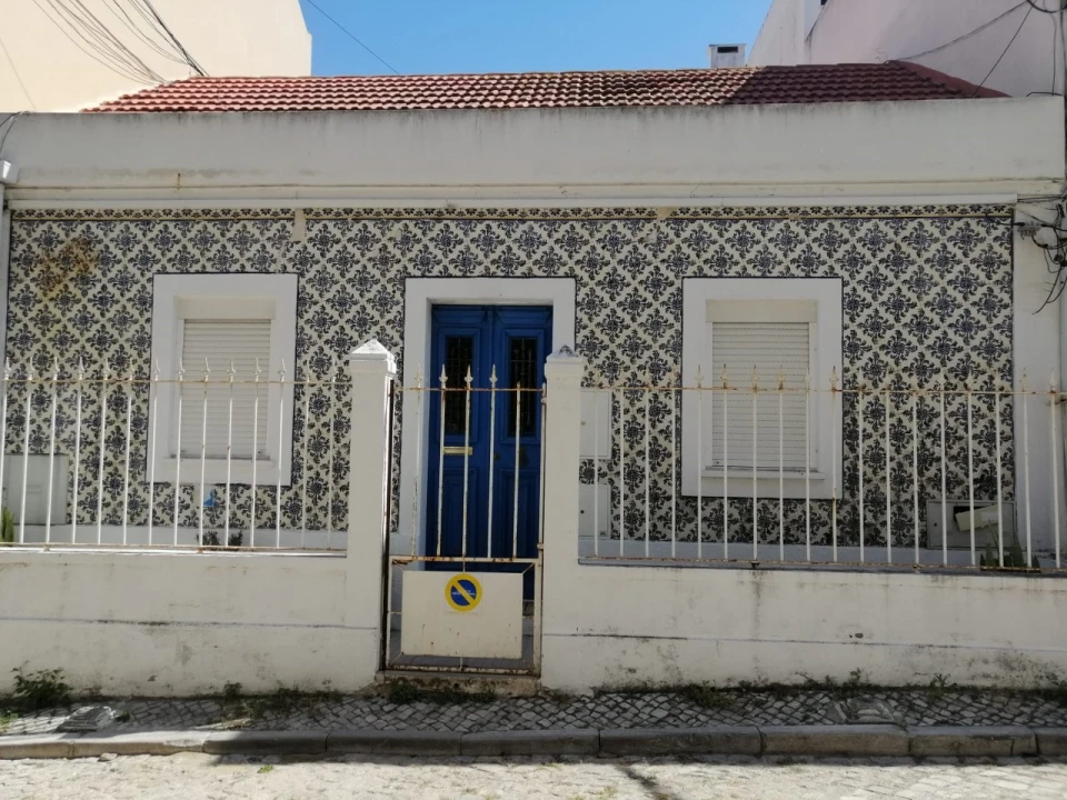 Moradia T7 para Venda em Costa da Caparica Foto 28