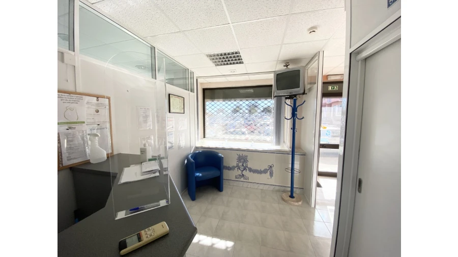 Loja para Venda em Cacém e São Marcos Foto 9