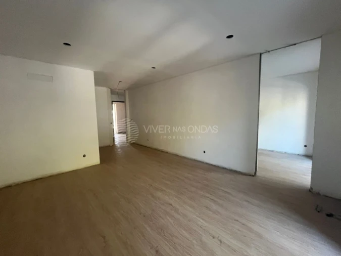 Apartamento T1 para Venda em Covilhã e Canhoso Foto 6