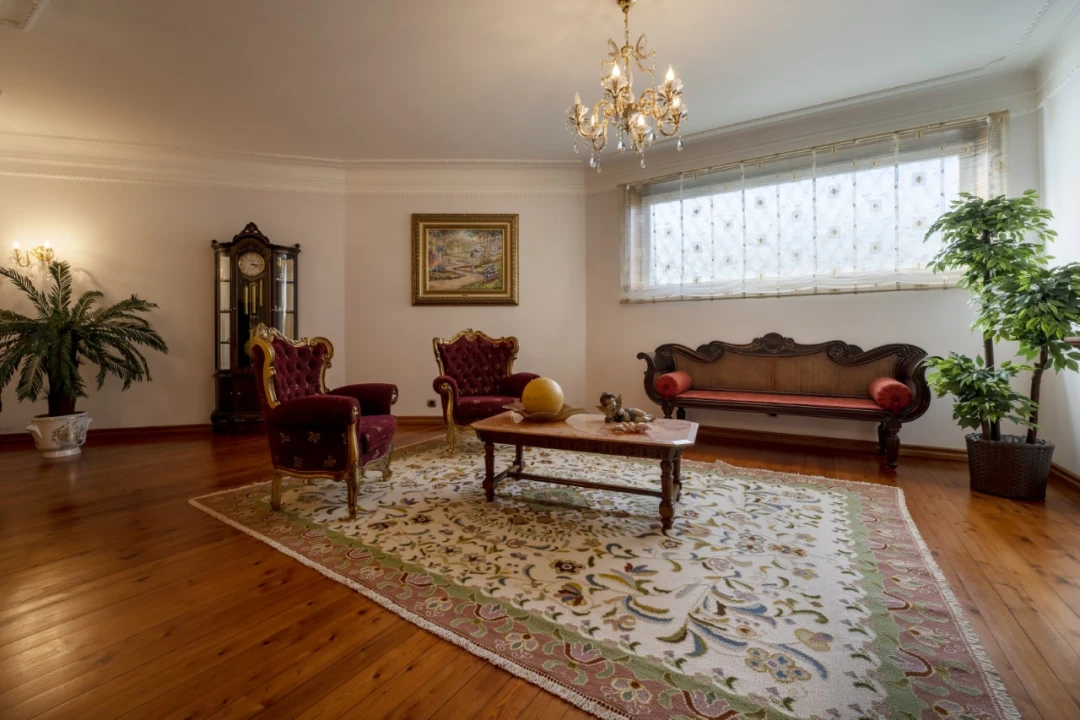 Moradia T5 para Venda em Nevogilde Foto 8