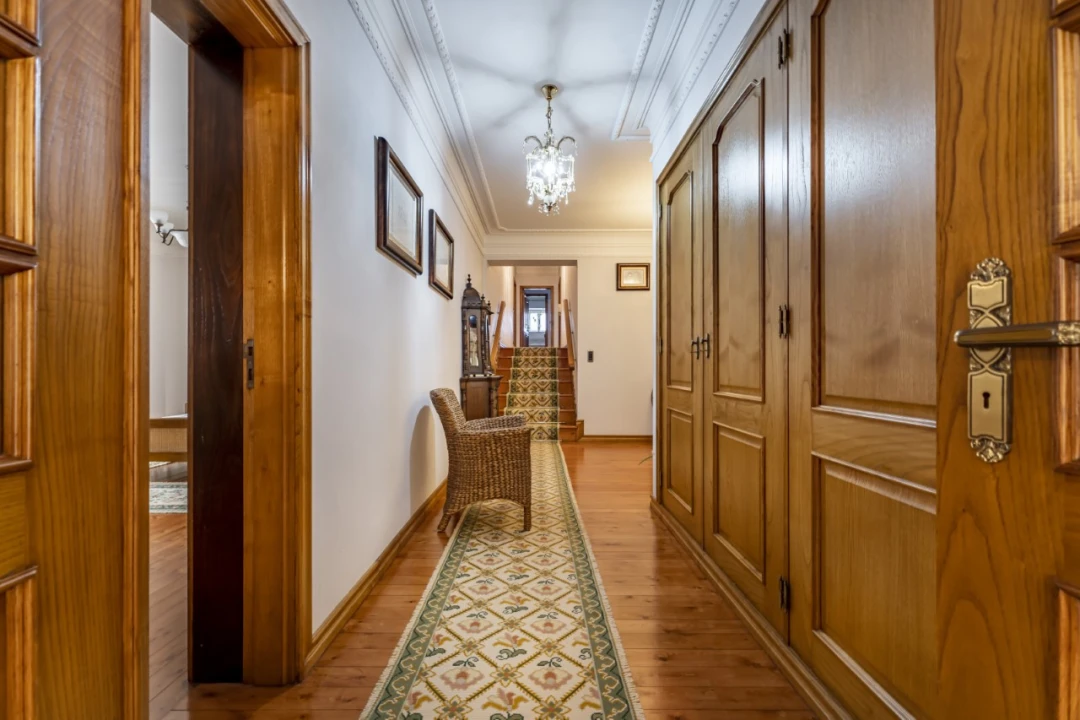 Moradia T5 para Venda em Nevogilde Foto 13