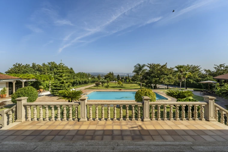 Moradia T5 para Venda em Nevogilde