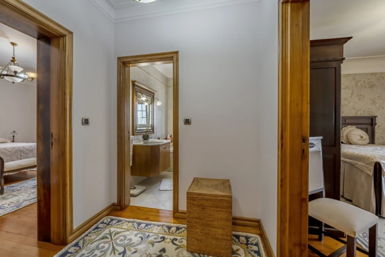 Moradia T5 para Venda em Nevogilde Foto 21