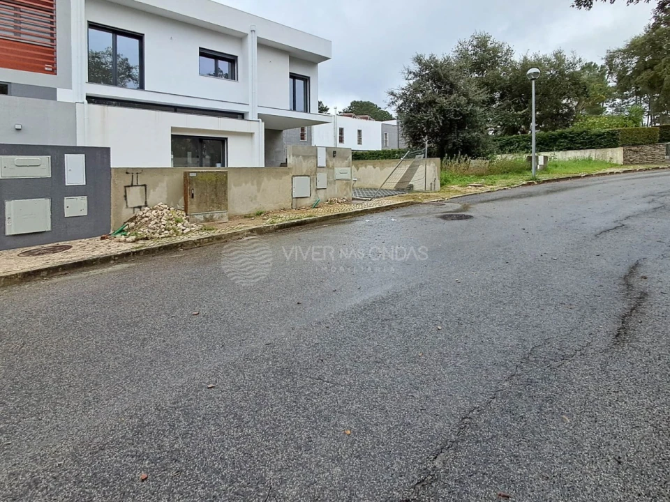 Moradia T3 para Venda em Sesimbra (Castelo) Foto 40
