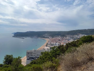 Moradia T3 para Venda em Sesimbra (Castelo)