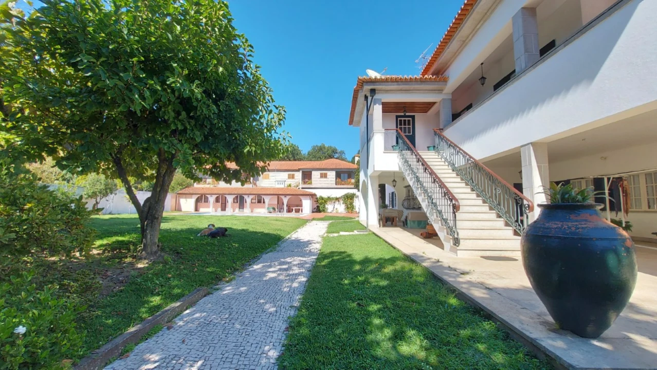 Moradia T4 para Venda em Gavião Foto 64