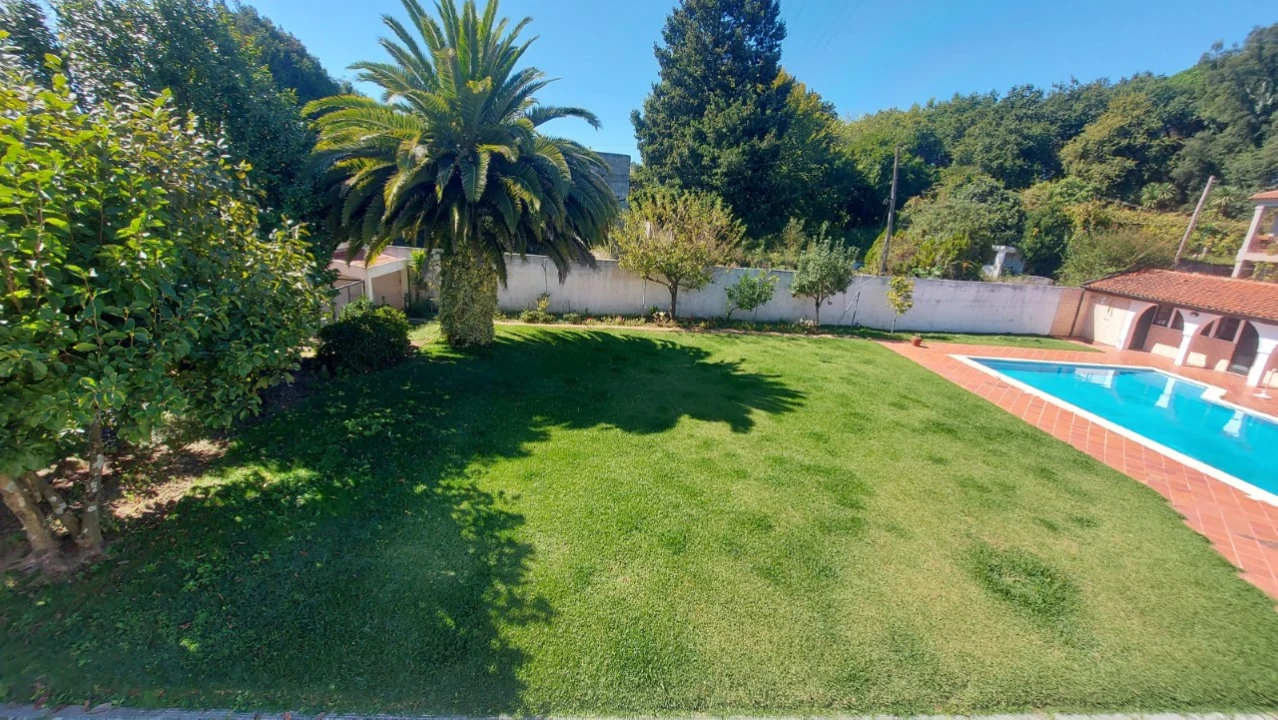 Moradia T4 para Venda em Gavião Foto 72