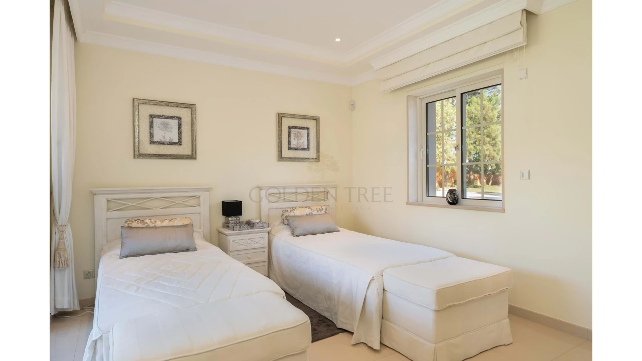 Quinta T4 para Venda em Pechão Foto 9