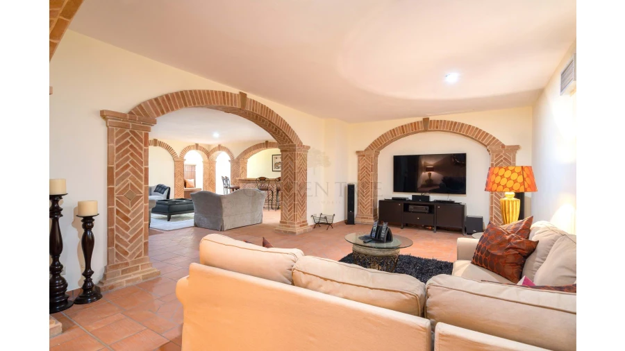 Quinta T4 para Venda em Pechão Foto 22