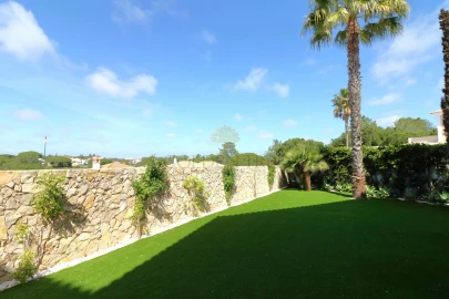 Moradia T5 para Venda em Almancil