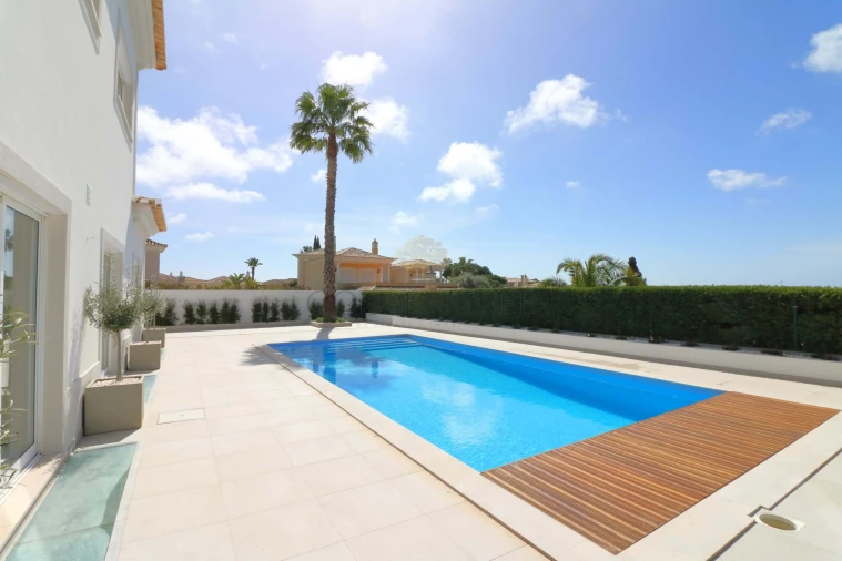 Moradia T5 para Venda em Almancil Foto 27