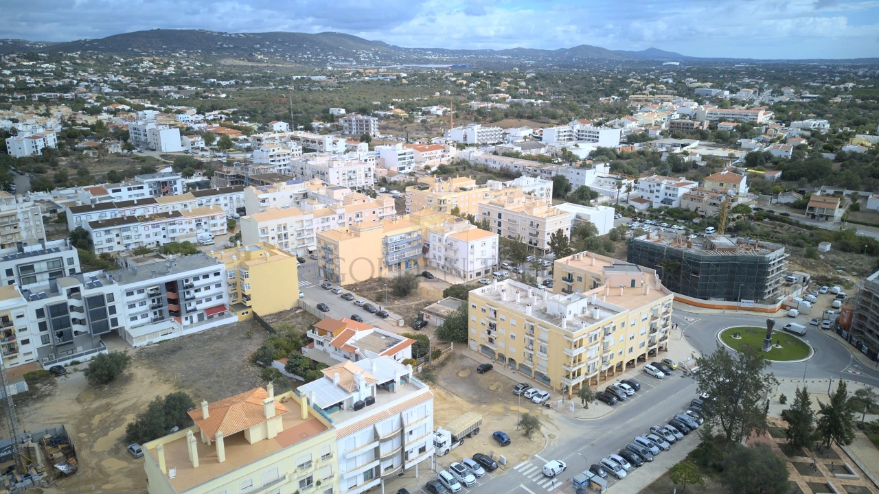 Apartamento T2 para Venda em Almancil Foto 3