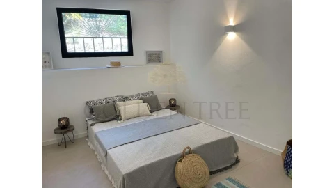 Moradia T3 para Venda em Santa Barbara de Nexe