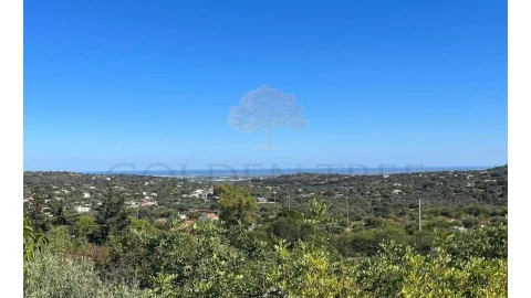 Moradia T3 para Venda em Santa Barbara de Nexe