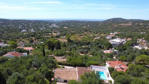 Moradia T3 para Venda em Santa Barbara de Nexe
